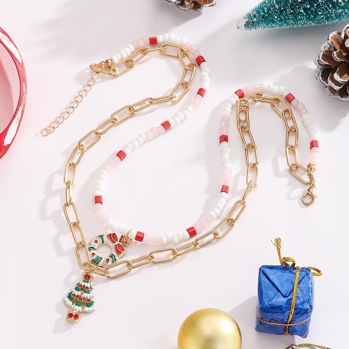 Mädchen Weihnachtsmann Anhänger für Weihnachtsbaum mit Schneeflocken Design - Si.Kreativkauf